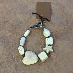 White and Turquoise Beaded Bracelet